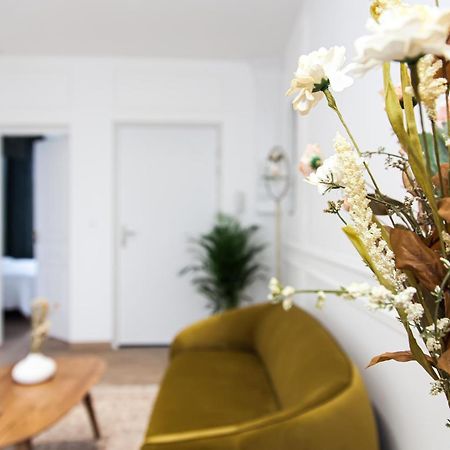 Le Contemporain 40 Apartment Chateauroux Bagian luar foto